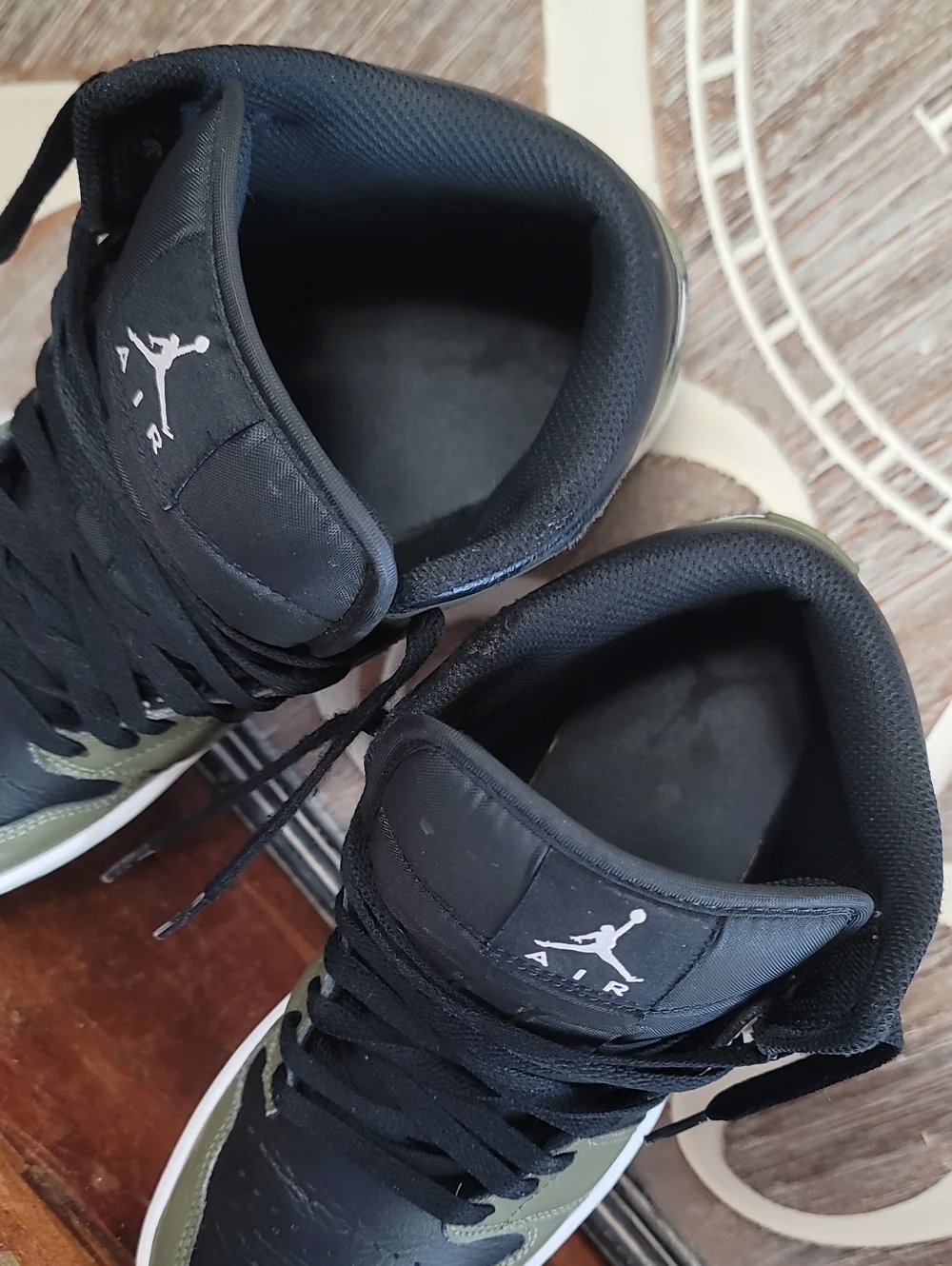 Nike Air Jordan 1 Mid 